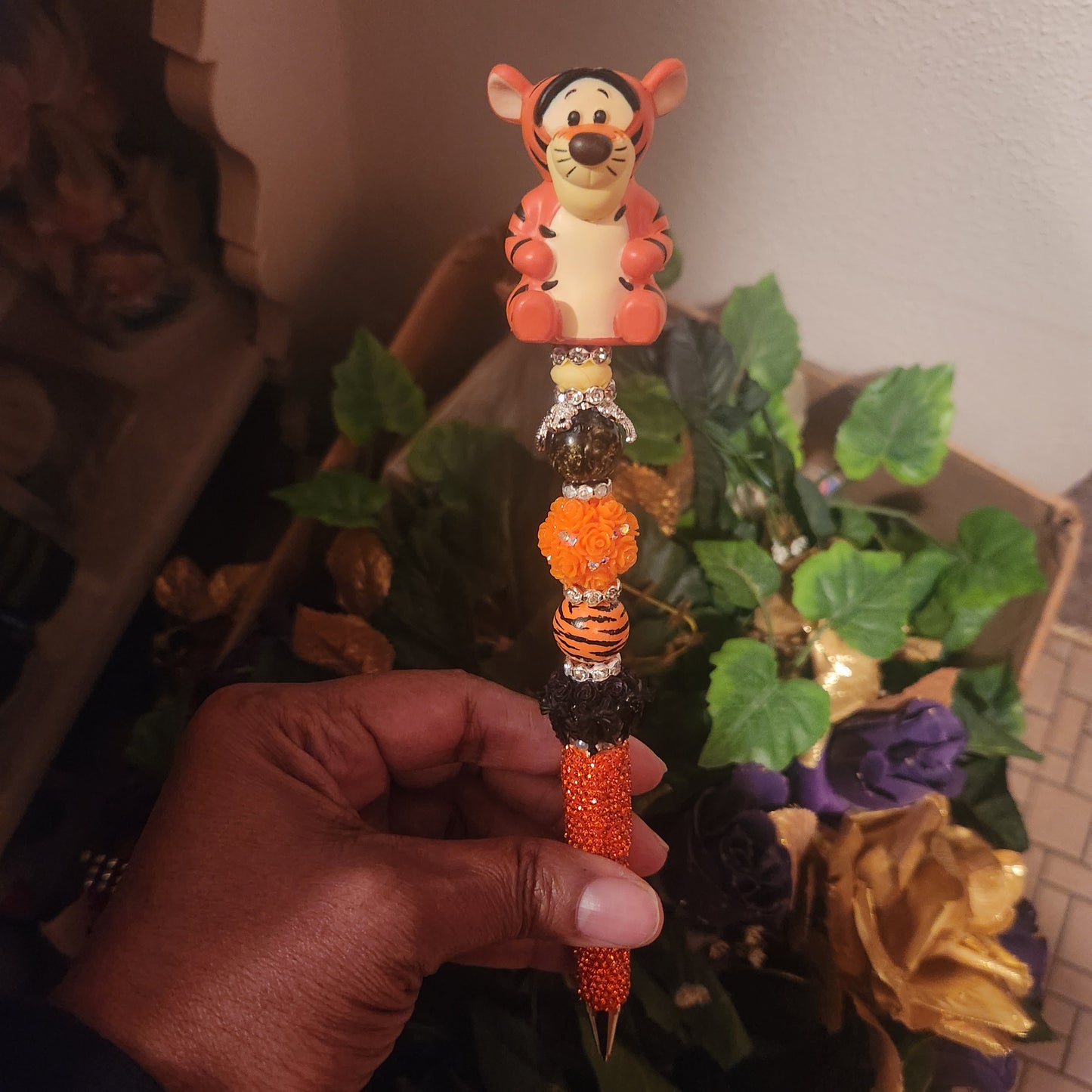 Tigger Orange Rhinestone Pen (Premade)